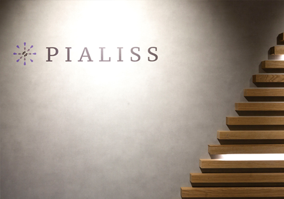 株式会社stackD_works_PIALISS_shinsaibashi